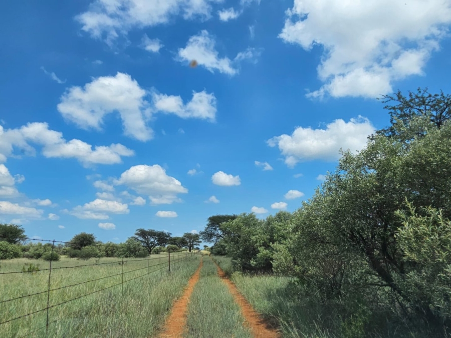 4 Bedroom Property for Sale in Jan Kempdorp Rural Northern Cape